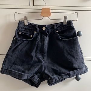 NA-KD High Rise Shorts